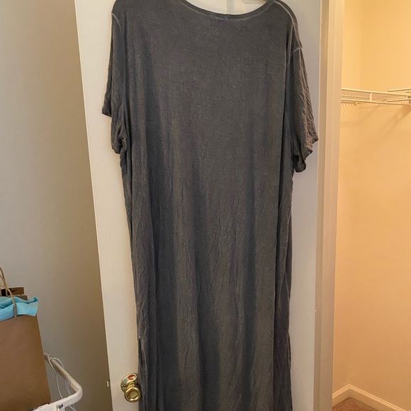 Umgee Gray T Shirt Dress - Picture 2 of 4